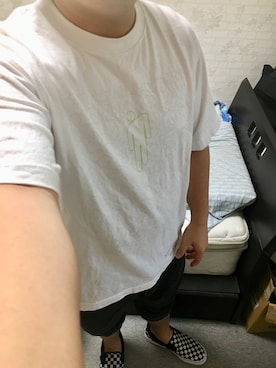 「アイテム（スリッポン）」を使った、りゅうたさん（メンズ・160cm・20代）の秋コーディネート