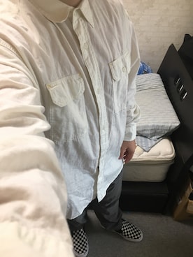 「アイテム（スリッポン）」を使った、りゅうたさん（メンズ・160cm・20代）の秋コーディネート