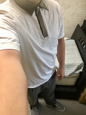 「アイテム（スリッポン）」を使った、りゅうたさん（メンズ・160cm・20代）の秋コーディネート