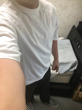 「アイテム（スリッポン）」を使った、りゅうたさん（メンズ・160cm・20代）の秋コーディネート