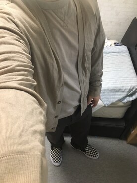 「アイテム（スリッポン）」を使った、りゅうたさん（メンズ・160cm・20代）の秋コーディネート