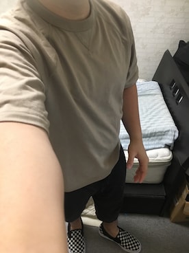 「アイテム（スリッポン）」を使った、りゅうたさん（メンズ・160cm・20代）の秋コーディネート