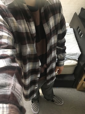 「アイテム（スリッポン）」を使った、りゅうたさん（メンズ・160cm・20代）の秋コーディネート