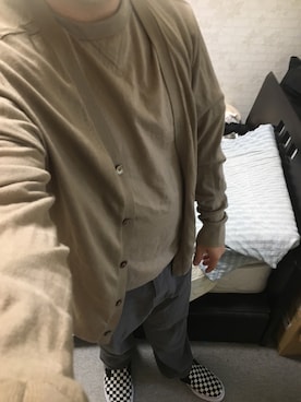「アイテム（スリッポン）」を使った、りゅうたさん（メンズ・160cm・20代）の秋コーディネート