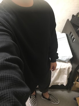 「アイテム（スリッポン）」を使った、りゅうたさん（メンズ・160cm・20代）の秋コーディネート