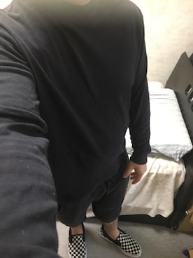 「アイテム（スリッポン）」を使った、りゅうたさん（メンズ・160cm・20代）の秋コーディネート
