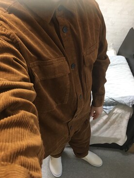 「アイテム（スリッポン）」を使った、りゅうたさん（メンズ・160cm・20代）の秋コーディネート