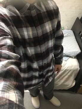 「アイテム（スリッポン）」を使った、りゅうたさん（メンズ・160cm・20代）の秋コーディネート