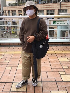 「アイテム（スリッポン）」を使った、りゅうたさん（メンズ・160cm・20代）の秋コーディネート