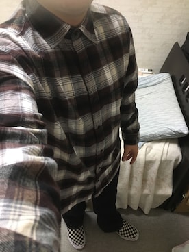 「アイテム（スリッポン）」を使った、りゅうたさん（メンズ・160cm・20代）の秋コーディネート