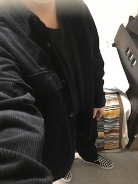 「アイテム（スリッポン）」を使った、りゅうたさん（メンズ・160cm・20代）の秋コーディネート