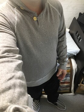 「アイテム（スリッポン）」を使った、りゅうたさん（メンズ・160cm・20代）の秋コーディネート