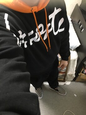 「アイテム（スリッポン）」を使った、りゅうたさん（メンズ・160cm・20代）の秋コーディネート