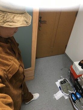 「アイテム（スリッポン）」を使った、りゅうたさん（メンズ・160cm・20代）の秋コーディネート