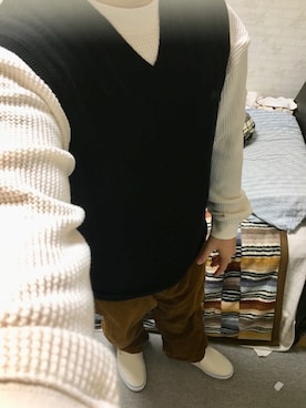「アイテム（スリッポン）」を使った、りゅうたさん（メンズ・160cm・20代）の秋コーディネート
