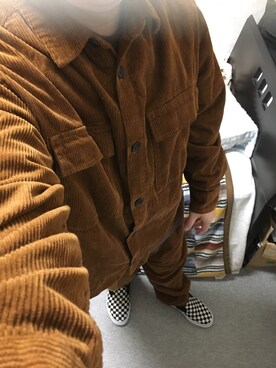 「アイテム（スリッポン）」を使った、りゅうたさん（メンズ・160cm・20代）の秋コーディネート