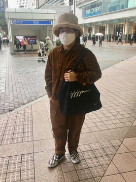 「アイテム（スリッポン）」を使った、りゅうたさん（メンズ・160cm・20代）の秋コーディネート