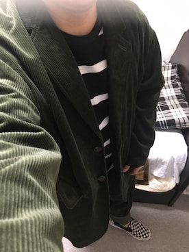 「アイテム（スリッポン）」を使った、りゅうたさん（メンズ・158cm・20代）の秋コーディネート