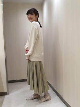 「UNIQLO（ユニクロ）のアイテム（スウェット）」を使った、ORientalTRaffic ペリエ千葉店さん（レディース・169cm）の春コーディネート