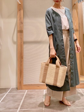 「羽織り」｜「アイテム（その他）」を使った、mikaさん（レディース・165cm）の夏コーディネート