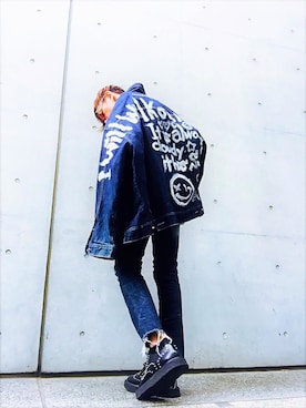 「切りっぱなしデニム」｜「アイテム（デニムジャケット）」を使った、TETUさん（メンズ・174cm）の秋コーディネート