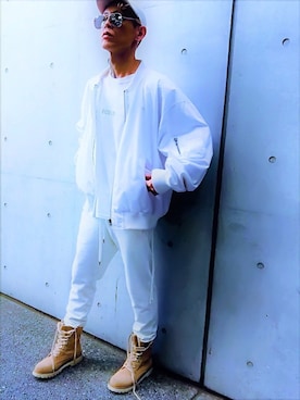 「WHITELAND（ホワイトランド）のアイテム（MA-1）」を使った、TETUさん（メンズ・174cm）の秋コーディネート