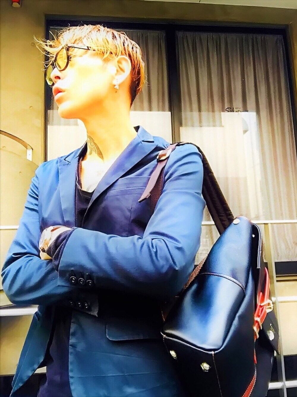 「Fossil、腕時計、FOSSILSTYLE、Furbodesign、リュック、バックパック、バッグ、めがね、ジャケット、オトナカジュアル」｜「FOSSILのGRANT　FS4835（アナログ腕時計、ブルー系）」を使った、TETUさん（メンズ・174cm）の秋コーディネートの1枚目の写真