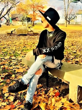 「XX FOUR（ダブルエックスフォー）のアイテム」を使った、TETUさん（メンズ・174cm）の秋コーディネート