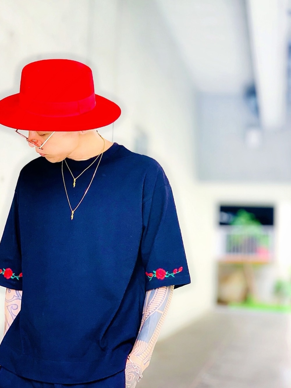 「アクセサリー、CASPER JOHN AIVER、AIVER、ゴールドアクセ、SBG、ハット、カンカン帽、丸サングラス、WEGO、ストリート」｜「SBGのSBG イナズマベネチアンチェーンネックレス（ネックレス、ゴールド系）」を使った、TETUさん（メンズ・174cm）の秋コーディネートの1枚目の写真