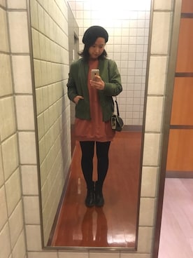 「スエット」｜「アイテム（MA-1）」を使った、C＊*さん（レディース・162cm）の冬コーディネート