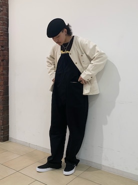 「BEAMS」｜「アイテム（スリッポン）」を使った、Suzuki Kousukeさん（メンズ・180cm）の冬コーディネート