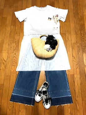 「GU（ジーユー）のアイテム（Tシャツ/カットソー、グレー系）」を使った、なってぃさん（レディース・163cm）の夏コーディネート