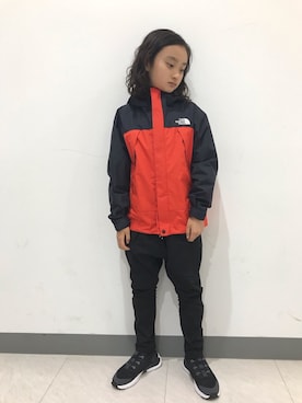 「アイテム（マウンテンパーカー）」を使った、Kooou!!!!さん（キッズ・130cm）の秋コーディネート