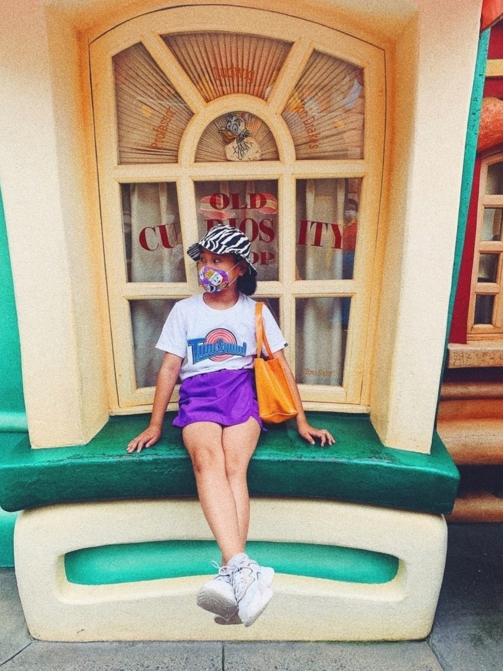 「90'sスタイル、spacejam、キッズコーデ、ゼブラ柄、kidsfashion」｜「APPLEBUMのKids "Tune Squad" T-shirt（Tシャツ/カットソー、ホワイト系）」を使った、Hinapppさん（キッズ・135cm）の夏コーディネートの1枚目の写真