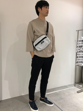 「WILD THINGS（ワイルドシングス）のアイテム（バッグ）」を使った、nano・universe men’s STAFFさん（メンズ・174cm）の春コーディネート