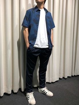 「Dickies（ディッキーズ）のアイテム（その他パンツ）」を使った、nano・universe men’s STAFFさん（メンズ・174cm）の春コーディネート