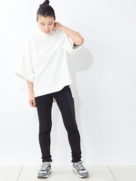 ear_PAPILLONNERさんのコーディネート