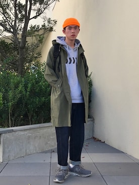 「LOWRYS FARM（ローリーズファーム）のアイテム（トレンチコート）」を使った、YungXianさん（メンズ・182cm）の春コーディネート