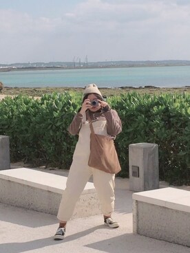 「5（ファイブ）のアイテム（サロペット/オーバーオール）」を使った、coonyuさん（レディース・163cm）の冬コーディネート