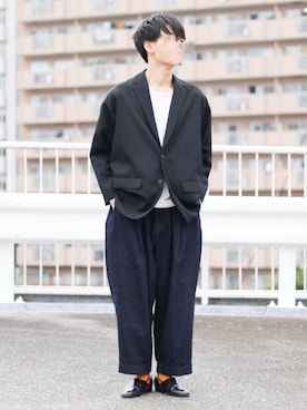「アイテム（スリッポン）」を使った、ponさん（メンズ・168cm・20代）の秋コーディネート