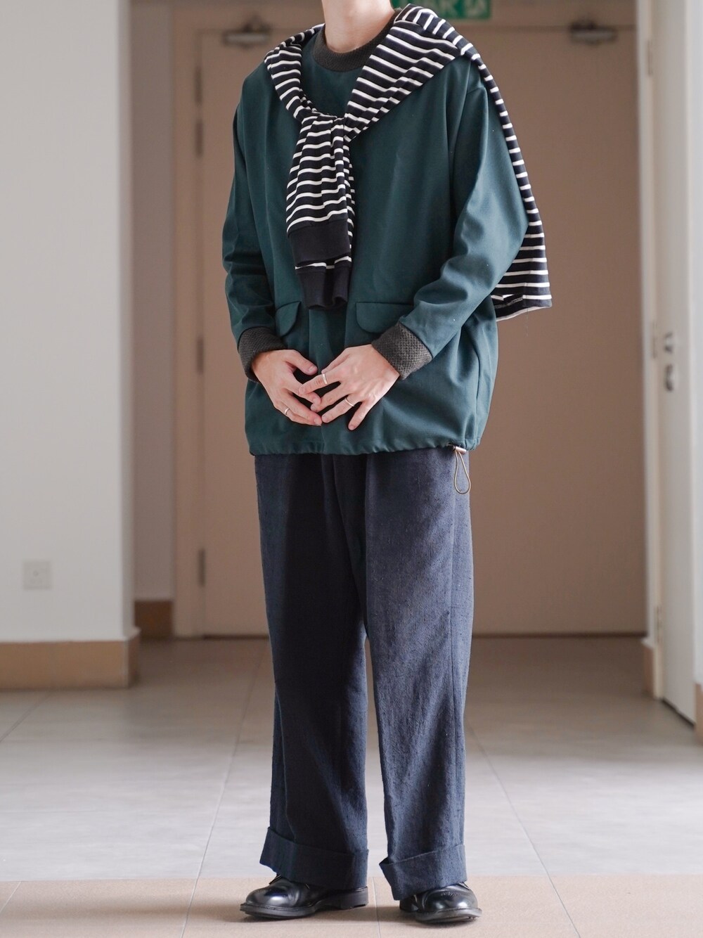 「markaのmarka / マーカ：【予約】POCKET TEE L/S - cotton knit boder -：M20A-17CS01C[COR]（Tシャツ/カットソー、ブラック系）」を使った、ponさん（メンズ・168cm）の秋コーディネートの1枚目の写真
