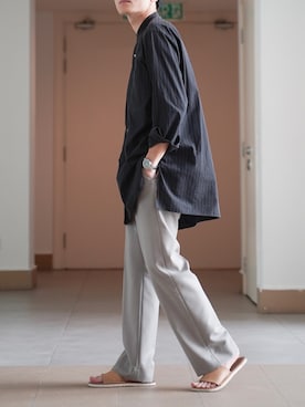 「marka（マーカ）のアイテム（スラックス）」を使った、ponさん（メンズ・168cm）の秋コーディネート