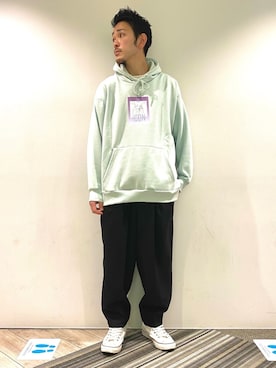 「くすみカラー」｜makoさん（メンズ・172cm）の冬コーディネート