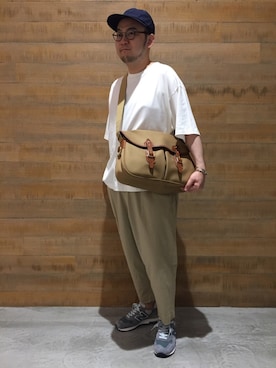 「Morris & Sons（モリスアンドサンズ）のアイテム」を使った、BSHOPみなとみらいスタッフさん（メンズ・170cm）の夏コーディネート