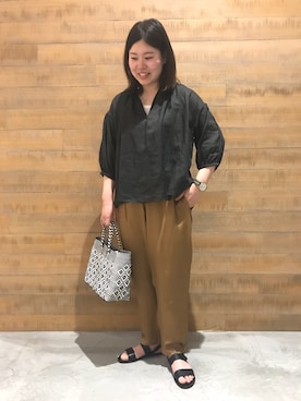 「leglazik」｜BSHOPみなとみらいスタッフさん（レディース・160cm）の春コーディネート