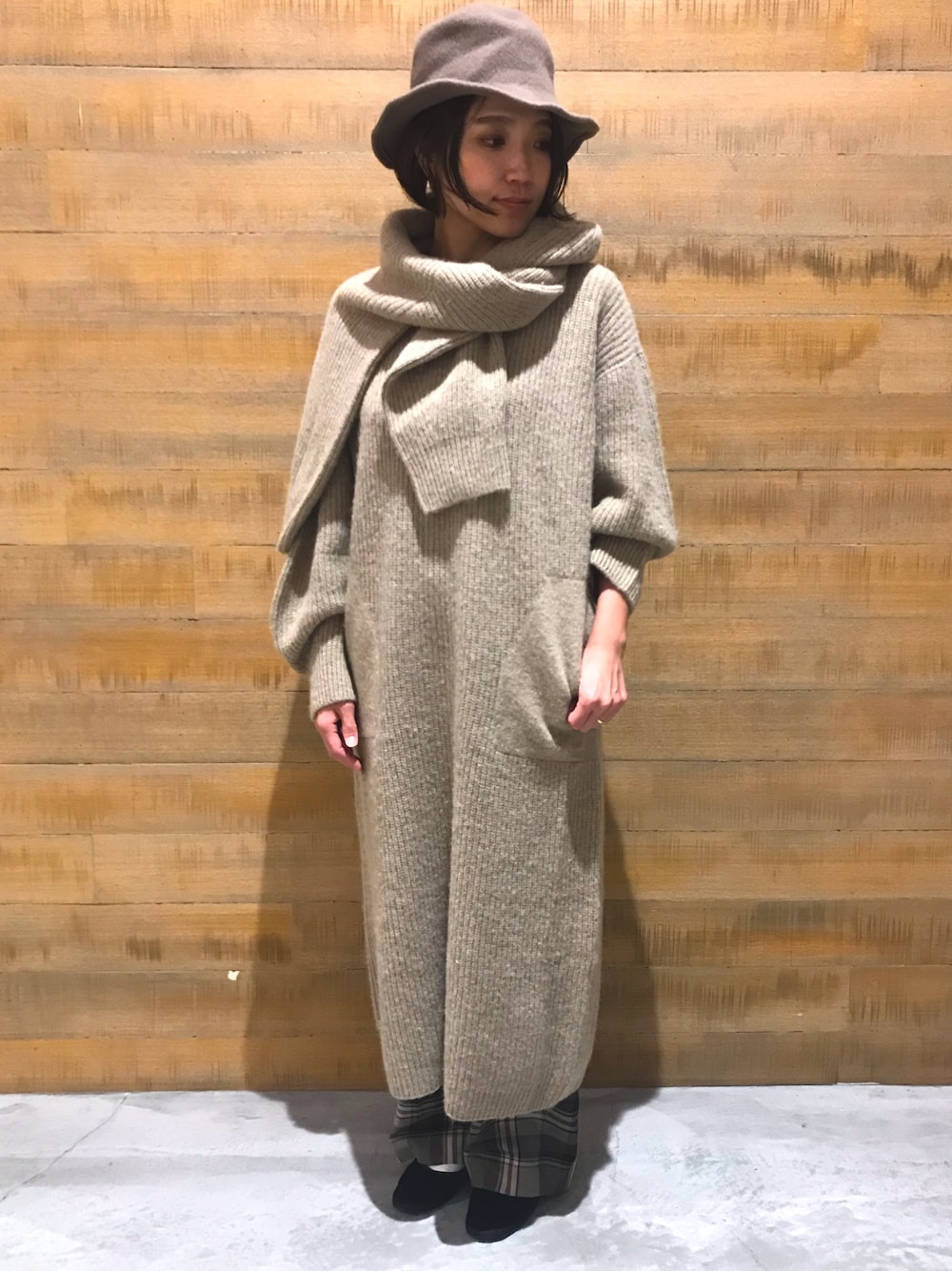 非売品 アンフィル unfil キャメル100% （unfil ニットワンピース ワンピース