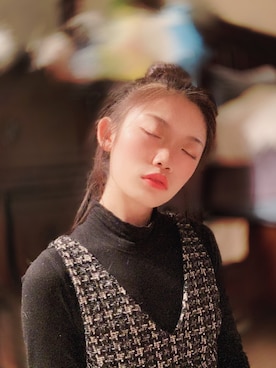 「THE（ザ）のアイテム」を使った、小刘儿儿儿儿さん（レディース・160cm）の冬コーディネート