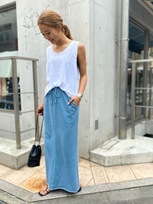 RED CHOP WORKS ロングスカート RED CHOP WORKS ロングスカート 程よくハリ感のある生地を使用し