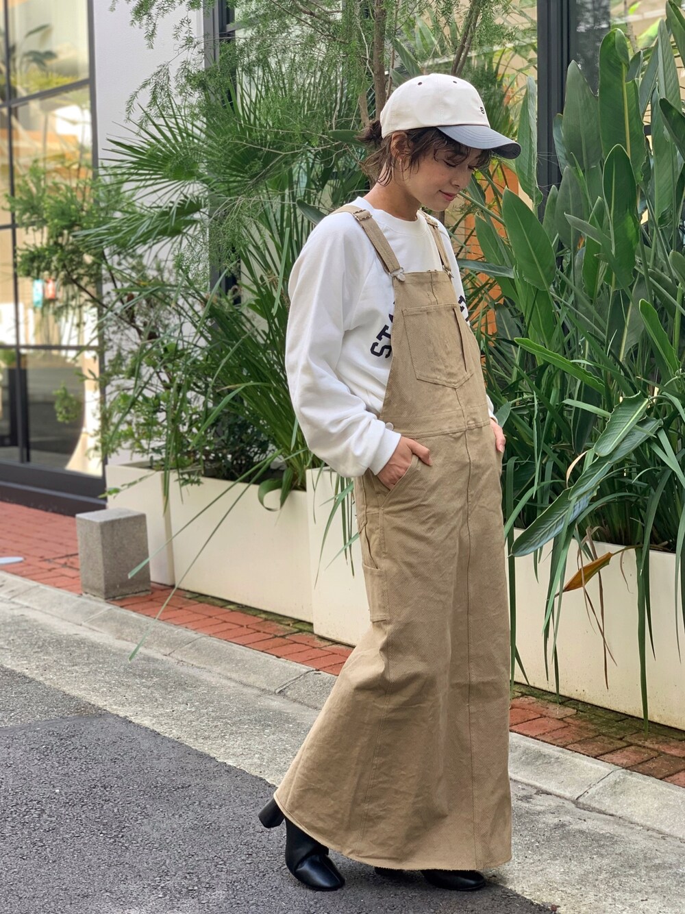 REDCHOP WORKS ツイルストレッチジャンパースカート CANAL JEAN（キャナルジーン）の「RED CHOP WORKS(レッド