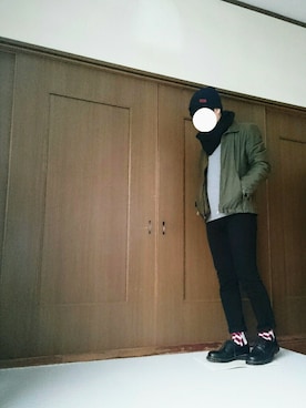 「靴下チラ見せ」｜「アイテム（ブルゾン）」を使った、sho.さん（メンズ・167cm）の冬コーディネート